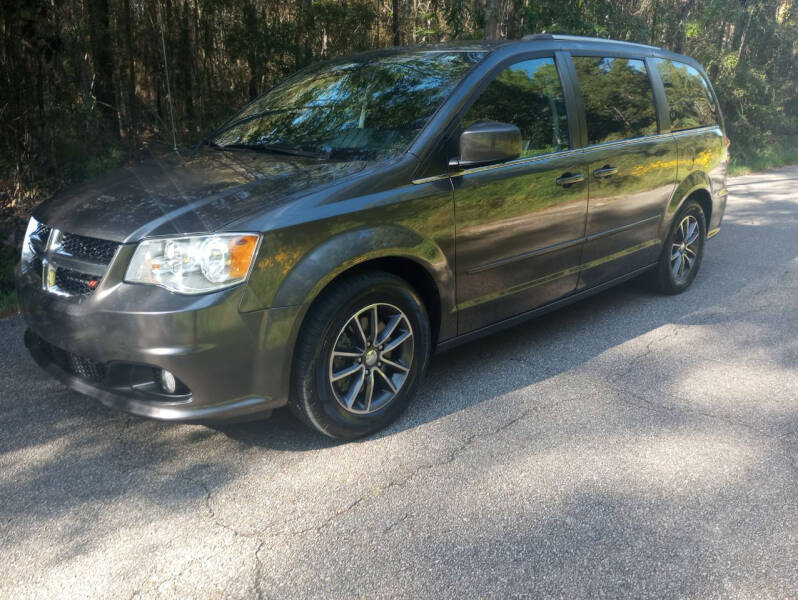 2017 Dodge Grand Caravan for sale at J & J Auto of St Tammany in Slidell LA