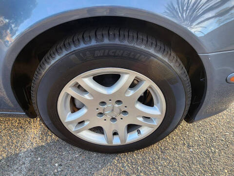 2005 Mercedes-Benz E-Class E 320