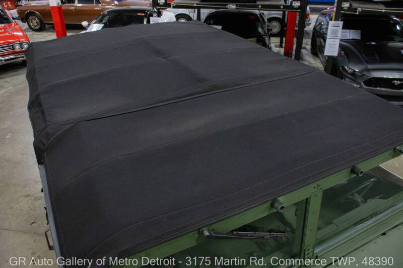 2001 AM General Hummer