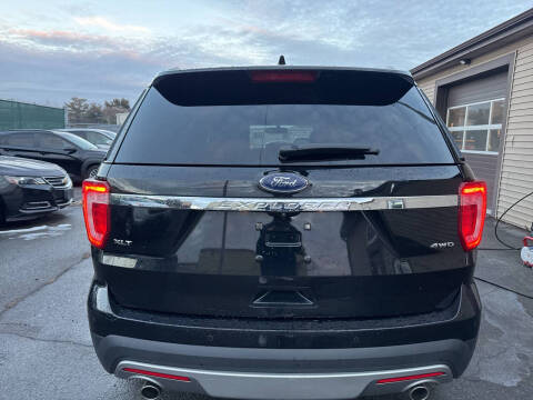 2016 Ford Explorer XLT