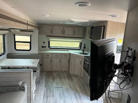 2022 Forest River ROCKWOOD 2608 BS