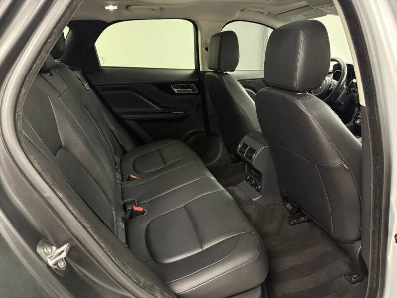 2017 Jaguar F-PACE 35t Premium