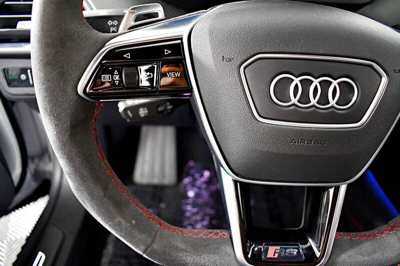 2022 Audi RS e-tron GT quattro