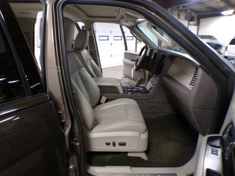 2017 Lincoln Navigator L Select