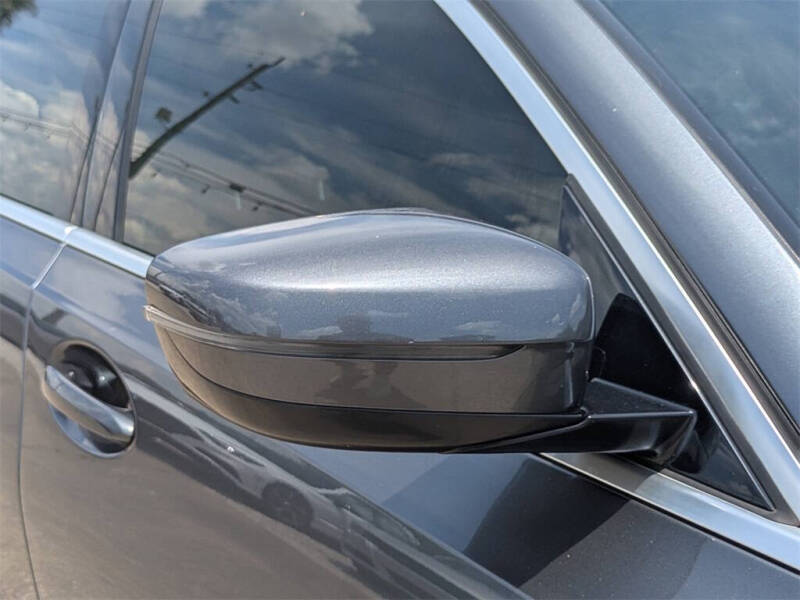 2021 BMW 3 Series 330i