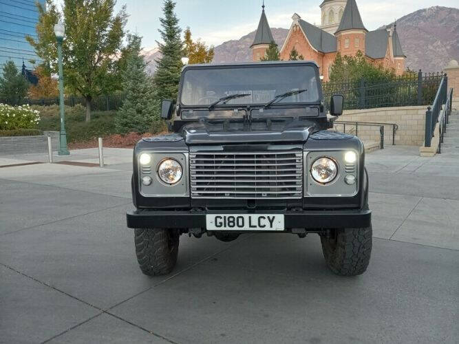 1990 Land Rover Defender