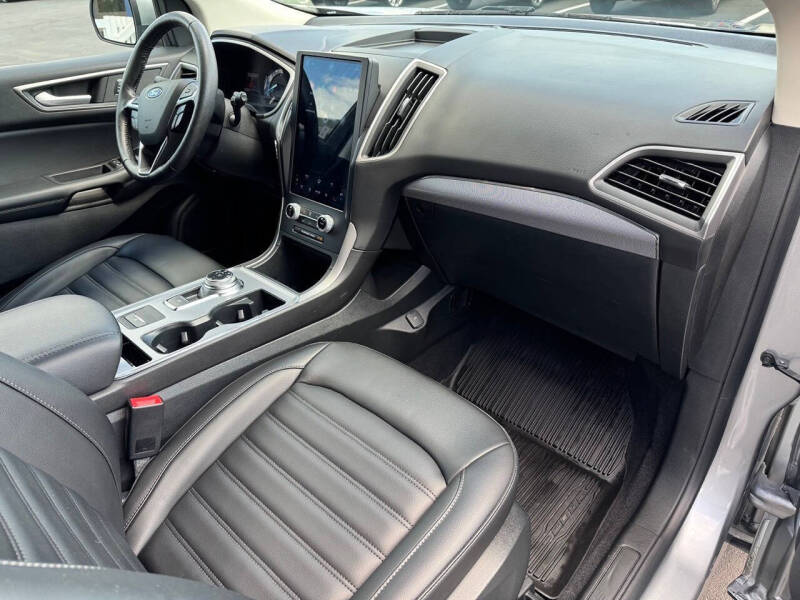 2021 Ford Edge SEL