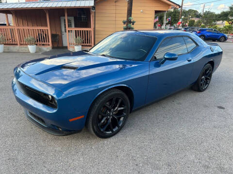 2021 Dodge Challenger SXT