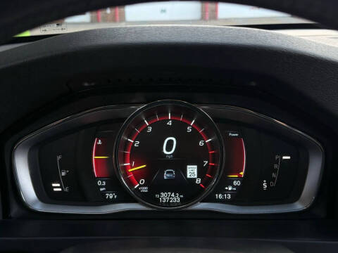 2015 Volvo S60 T5 Platinum