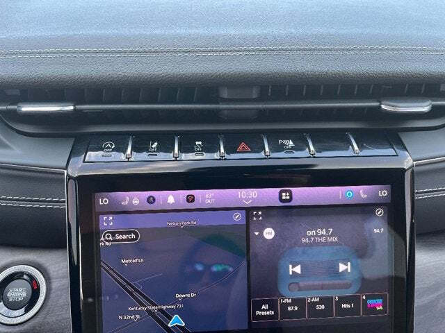 2022 Jeep Grand Cherokee 36