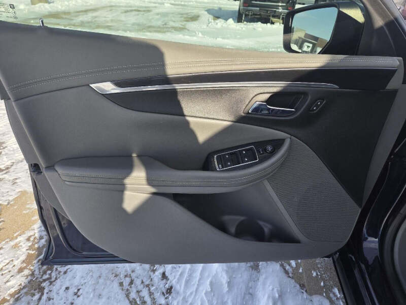 2018 Chevrolet Impala LT