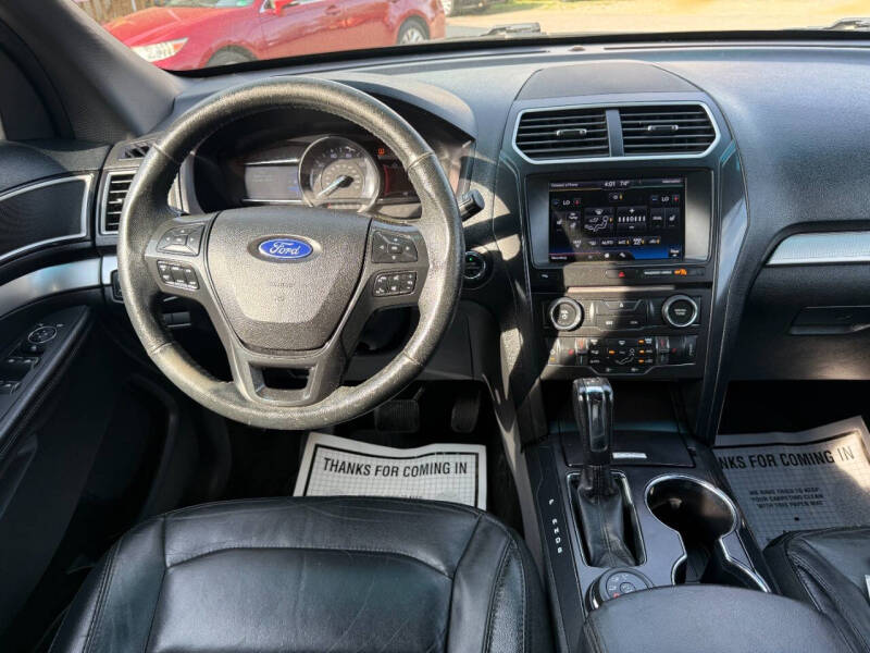 2016 Ford Explorer XLT