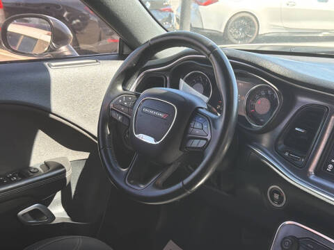 2018 Dodge Challenger SXT