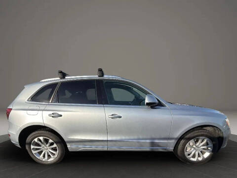 2015 Audi Q5 2.0T quattro Premium Plus