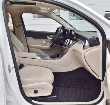 2020 Mercedes-Benz GLC GLC 300 4MATIC