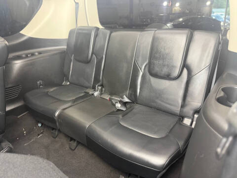 2017 Nissan Armada Platinum