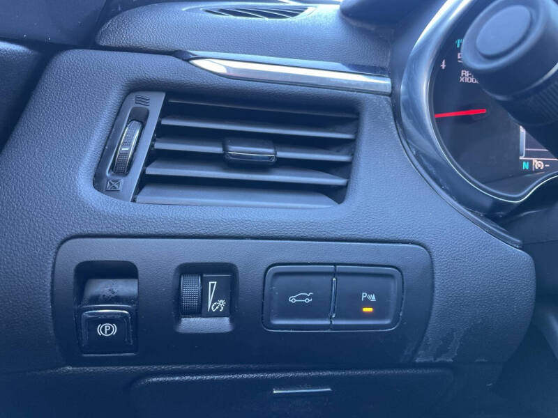 2016 Chevrolet Impala LT