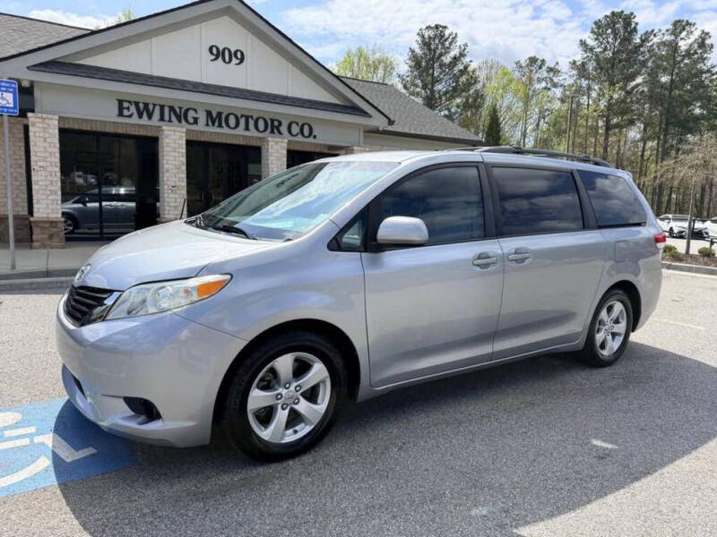 2011 Toyota Sienna