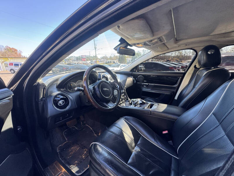 2014 Jaguar XJL Portfolio