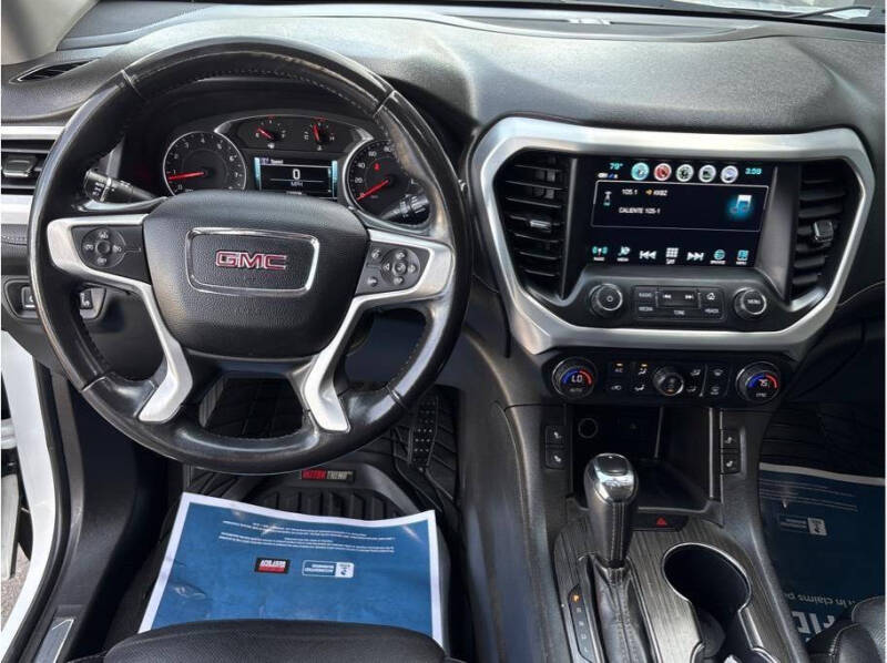 2019 GMC Acadia SLT-1