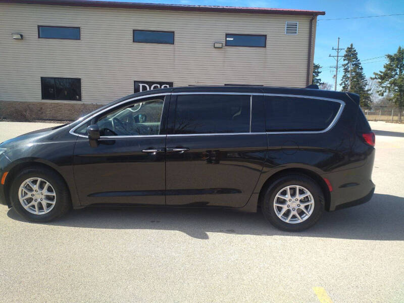 2017 Chrysler Pacifica Touring-L