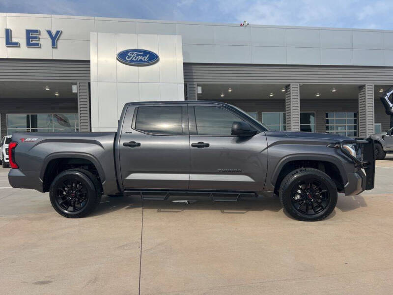 2023 Toyota Tundra SR5