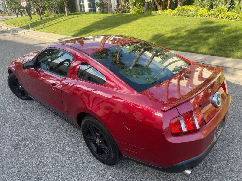 2010 Ford Mustang V6