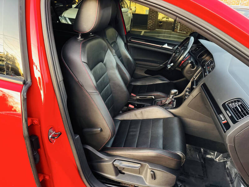 2016 Volkswagen Golf GTI Autobahn