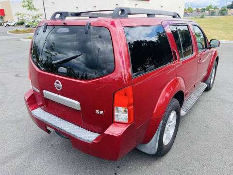 2008 Nissan Pathfinder SE