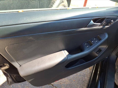 2016 Volkswagen Jetta