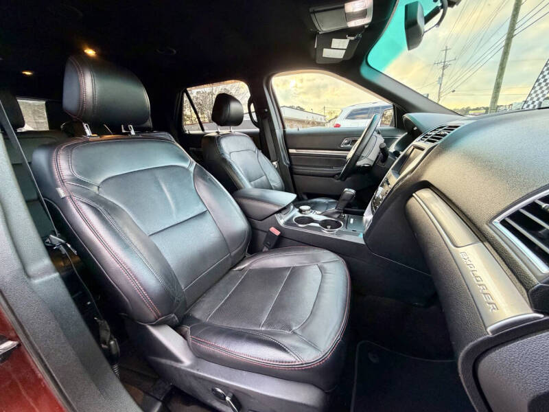 2016 Ford Explorer Sport