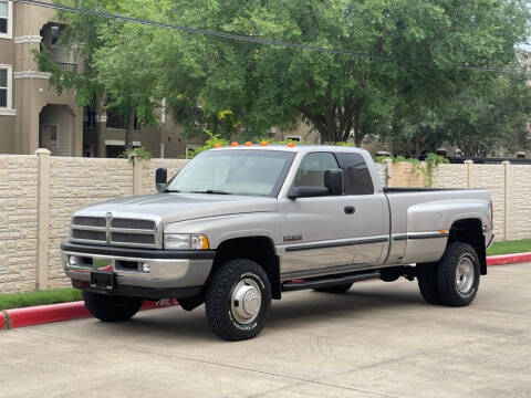 1999 Dodge Ram 3500 for sale at RBP Automotive Inc. in Houston TX