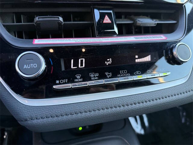 2024 Toyota Corolla Hybrid SE