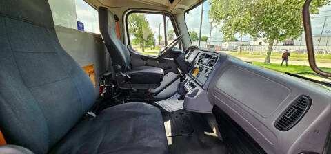 2014 Freightliner M2 106