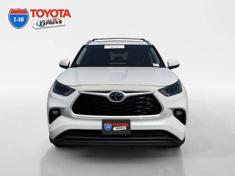 2025 Toyota Highlander XLE