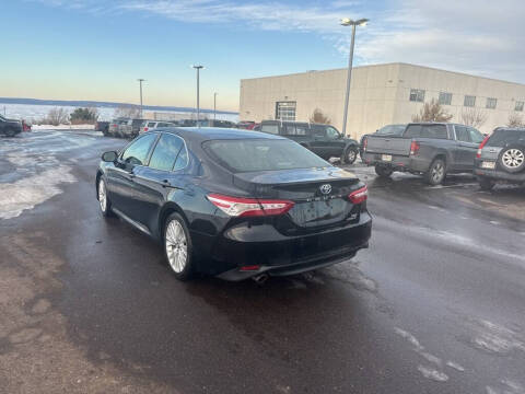 2018 Toyota Camry Hybrid XLE