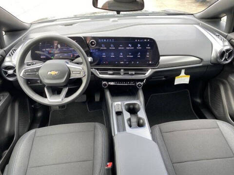 2026 Chevrolet Equinox EV LT 1