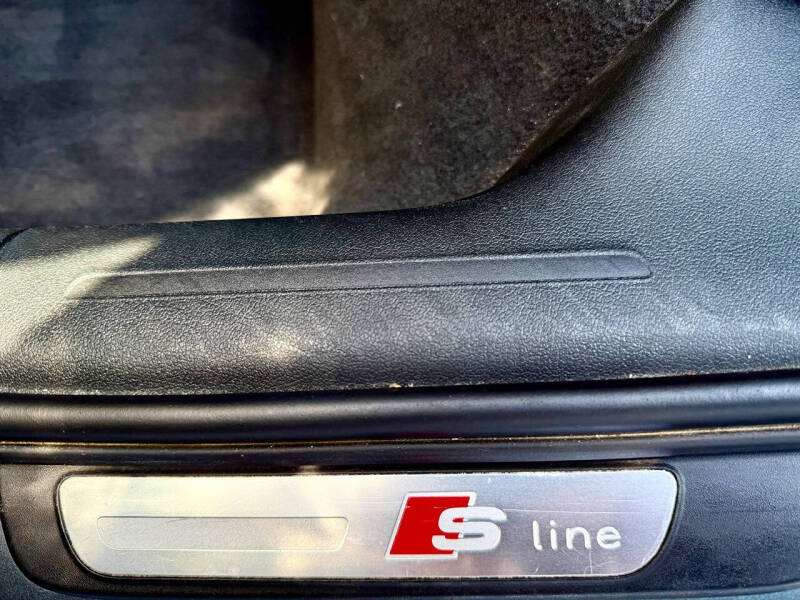 2015 Audi A4 2.0T quattro Premium Plus