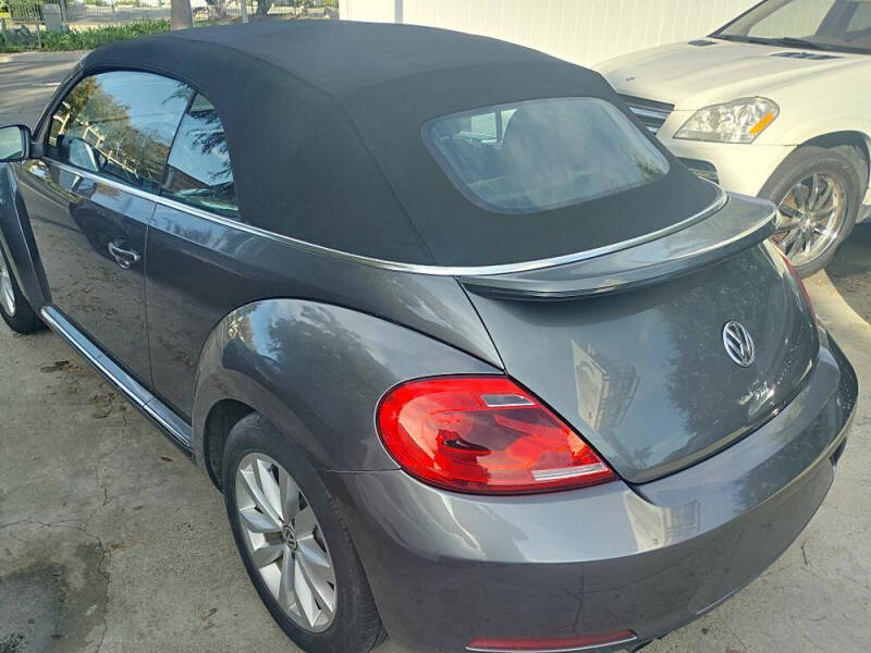 2013 Volkswagen Beetle Convertible