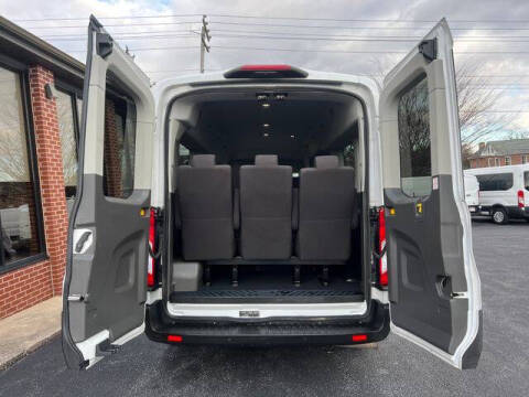 2023 Ford Transit 350 XLT