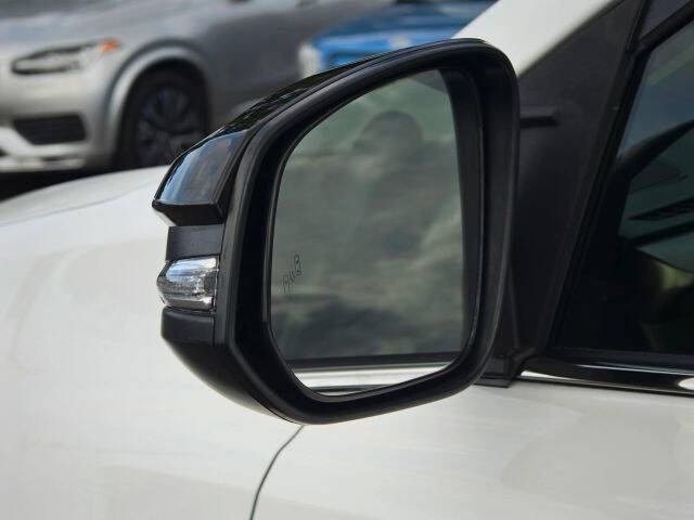2018 Toyota RAV4 SE