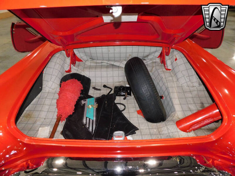 1957 Ford Thunderbird