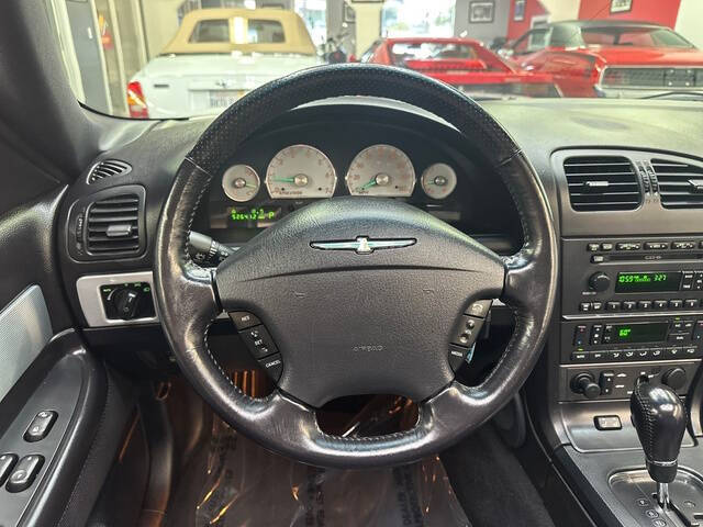 2004 Ford Thunderbird Deluxe
