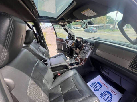 2011 Lincoln Navigator