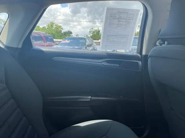 2018 Ford Fusion SE