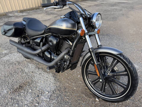 2020 Kawasaki Vulcan 900 Custom