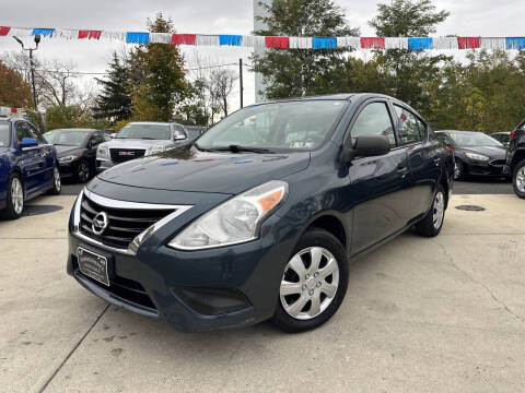 2015 Nissan Versa 1.6 S Plus