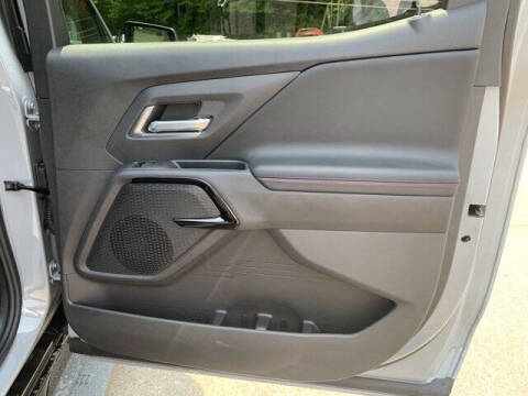 2025 Chevrolet Silverado EV RST