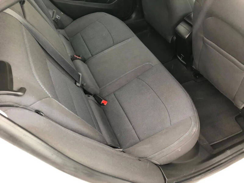 2018 Chevrolet Cruze LT Auto