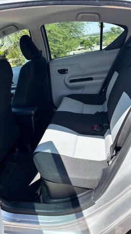 2013 Toyota Prius c Two
